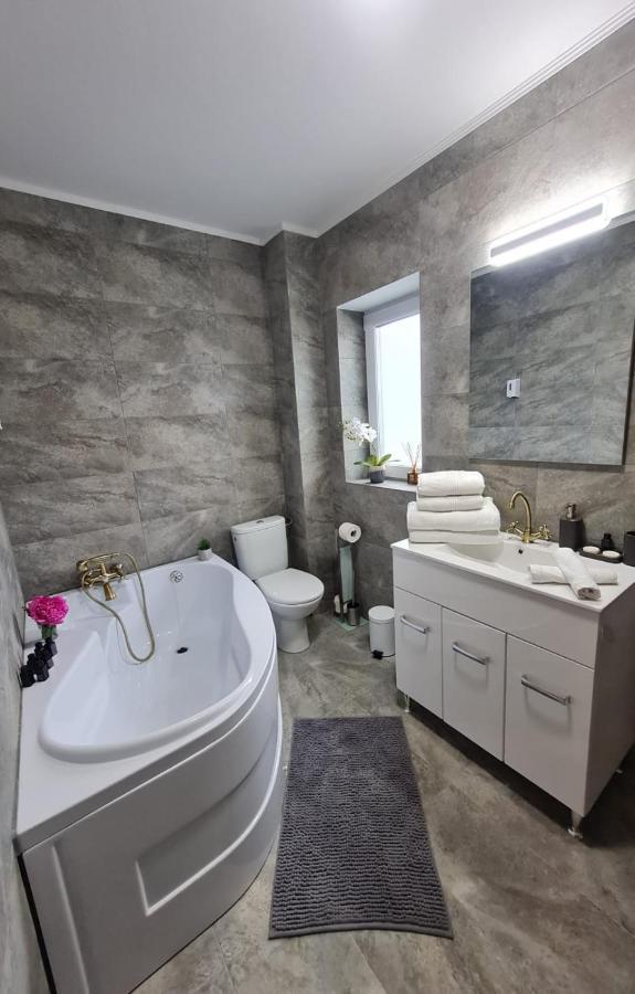 Holiday House Rasnov Exterior foto